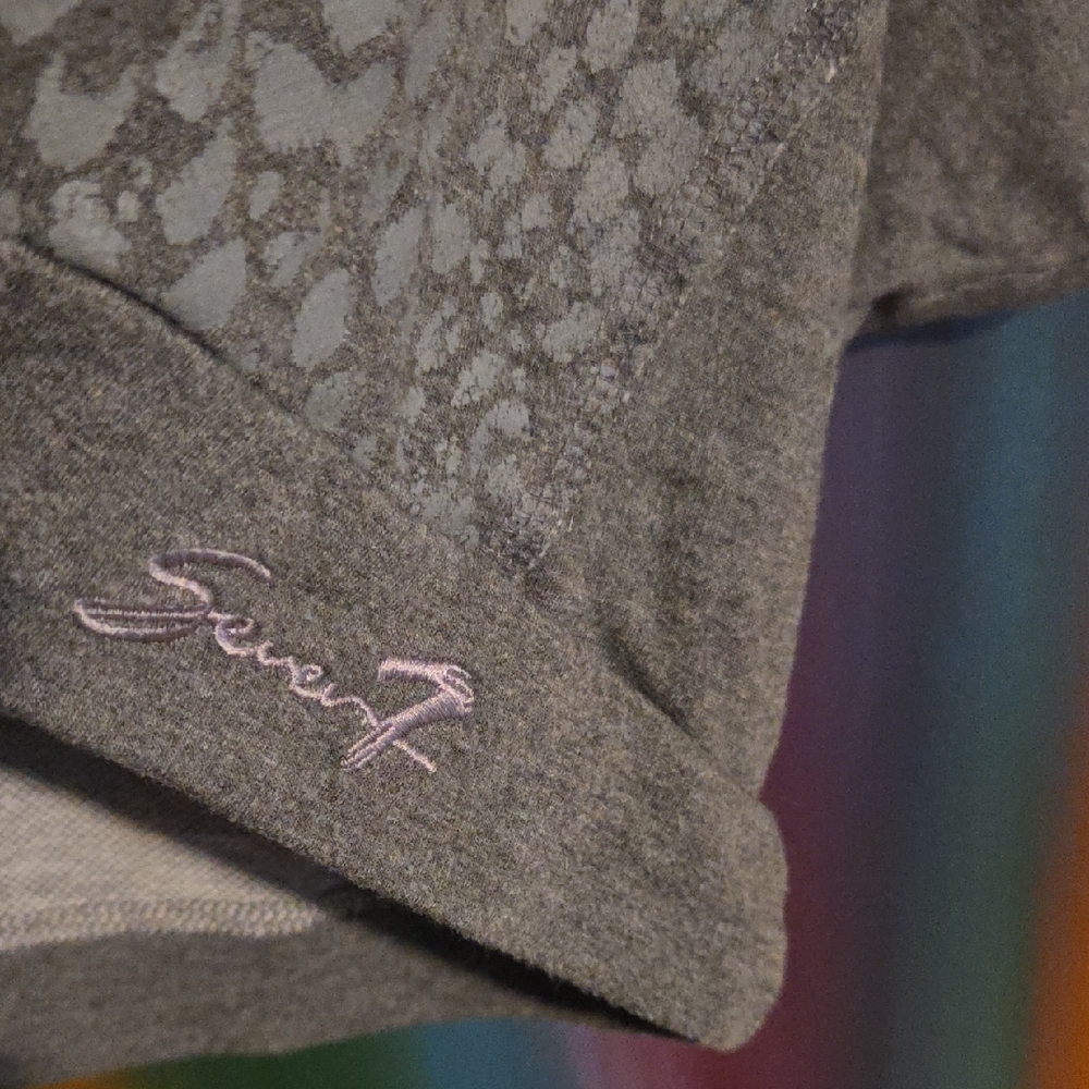 Seven7 Gray Patterned Women's Top - Picture 5 of 7